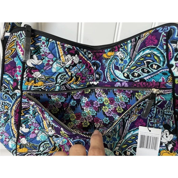 Vera Bradley DISNEY MICKEY on the go crossbody NEW - Picture 10 of 11